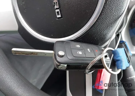 2011 Chevrolet Camaro 2Ls z USA, uszkodzony, nr VIN 2G1FA1ED2B9113670